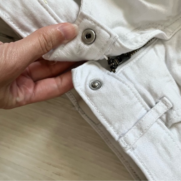 Abercrombie kids girl’s denim midi short GUC size 7/8 - Picture 4 of 5